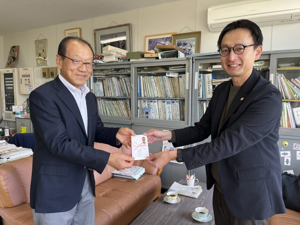 鈴川幼稚園へ寄付しました！